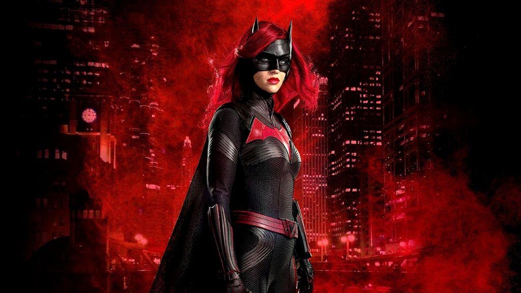 Após saída da atriz Ruby Rose, Batwoman contará com nova heroína