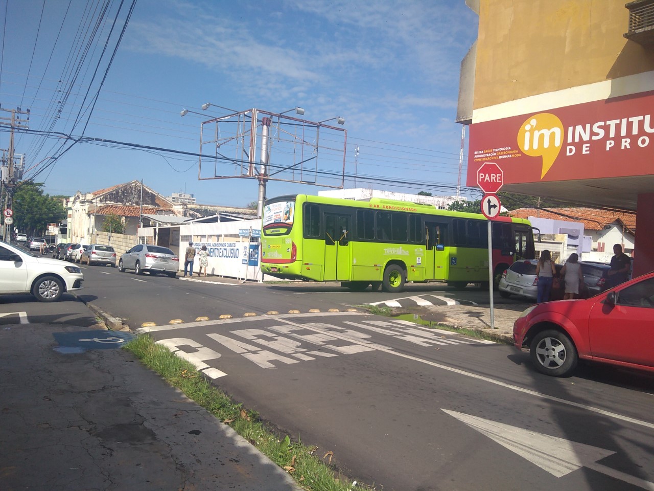 É suspenso rodízio de veículos no Centro de Teresina