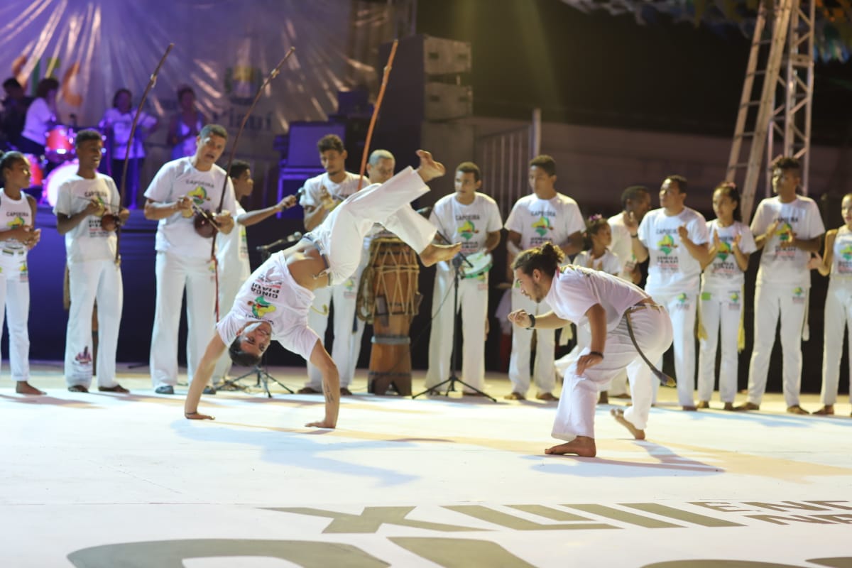 Grupo de Capoeira Raízes do Brasil e Rosa Xote fazem live nesta terça (10)
