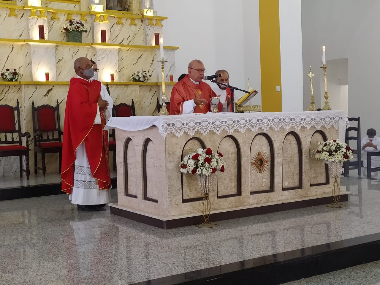 Arcebispo Dom Jacinto convida fiéis para missas de Natal em Teresina