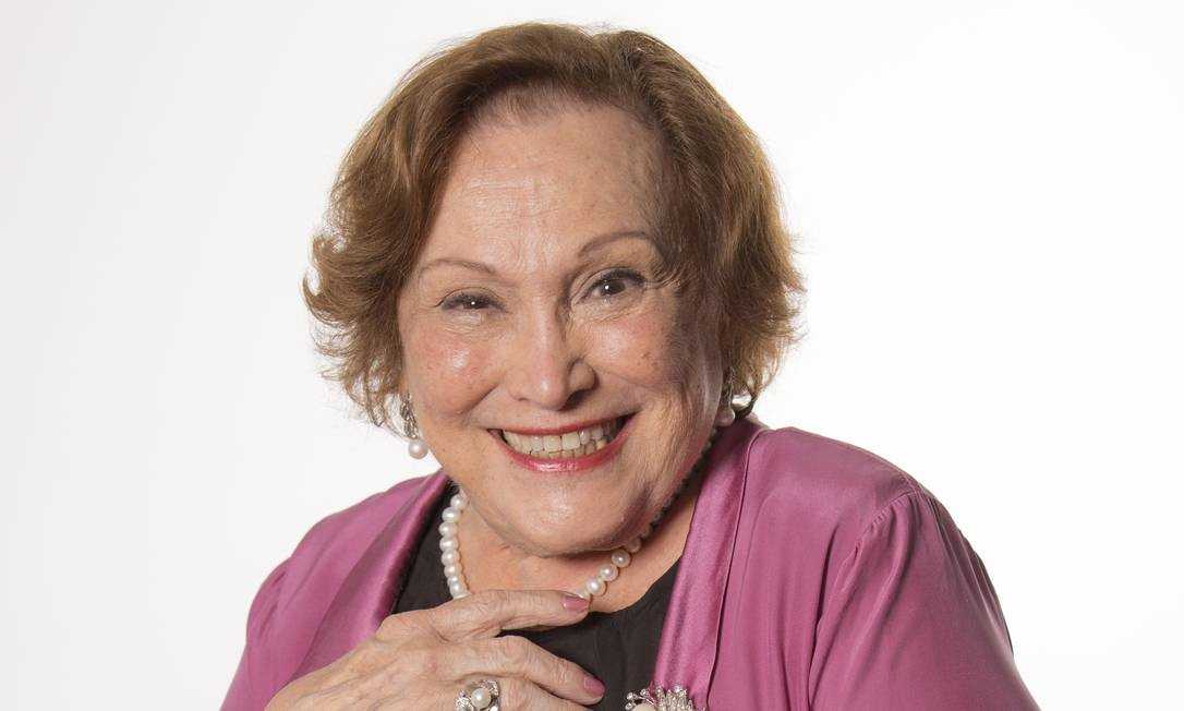 Morre aos 87 anos, a atriz Nicette Bruno, vítima de Covid-19