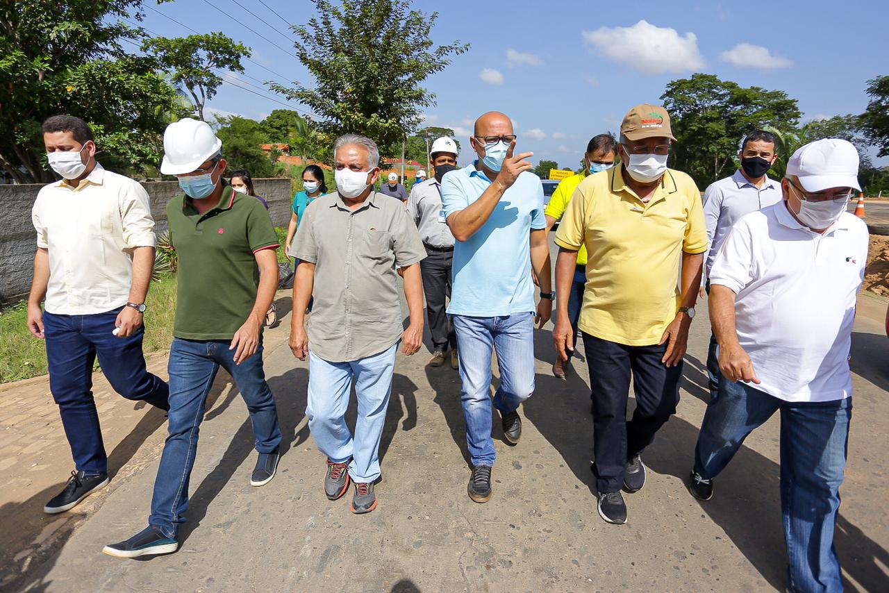 Prefeito Doutor Pessoa visita obra de duplicação e prolongamento da Via Sul