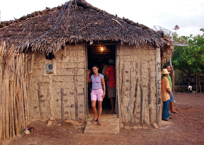 Equatorial Piauí triplica número de ligações do Programa Luz Para Todos