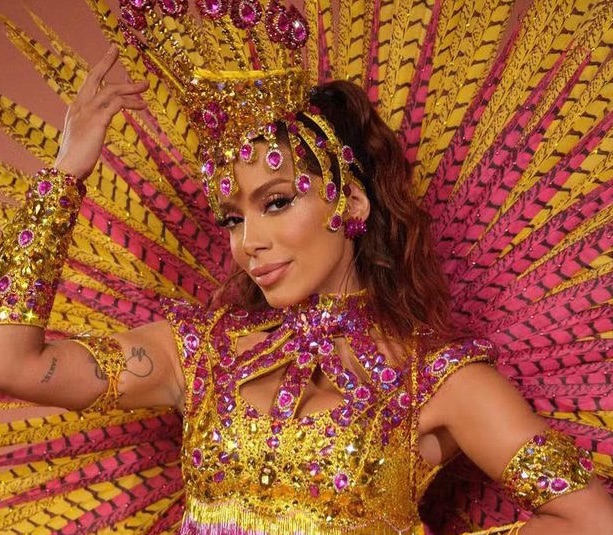 Anitta realiza “Ensaios para Anitta” em Salvador inspirado no Carnaval do Rio