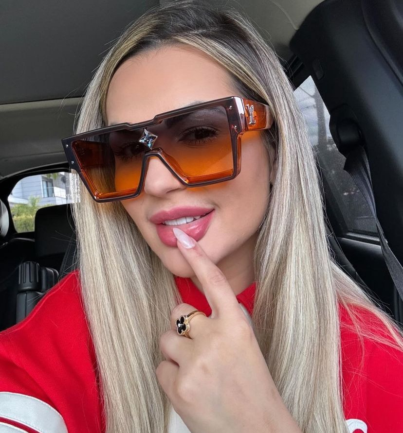 Influencer Deolane Bezera é presa em operação em Pernambuco